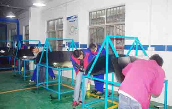 汽車美容裝飾實訓設(shè)備